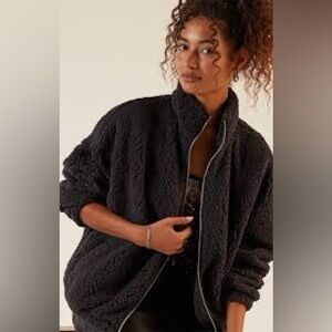 Old Navy Sherpa Jacket 🍊